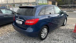 Mercedes-Benz B B200i 115kW *ALU*Kůže*PDC 2011
