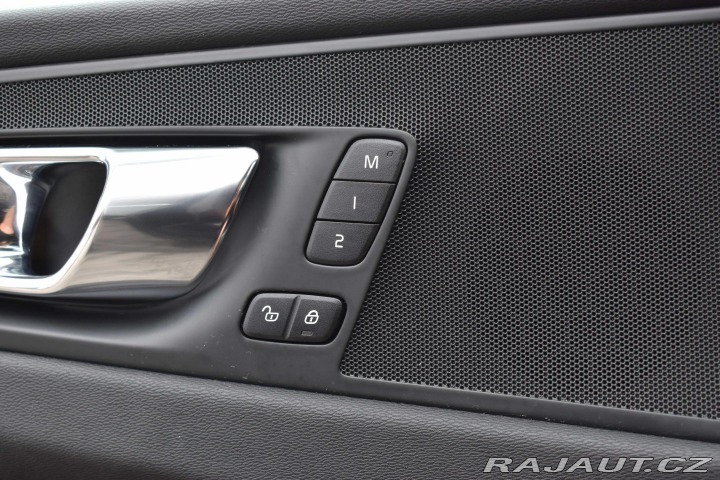Volvo XC60 D5*REZERVACE* 2019