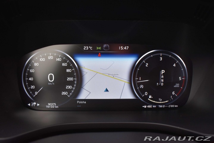 Volvo XC60 D5*REZERVACE* 2019