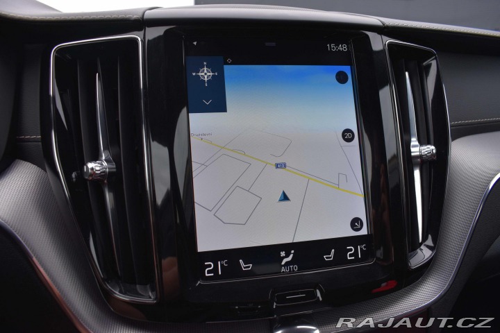 Volvo XC60 D5*REZERVACE* 2019