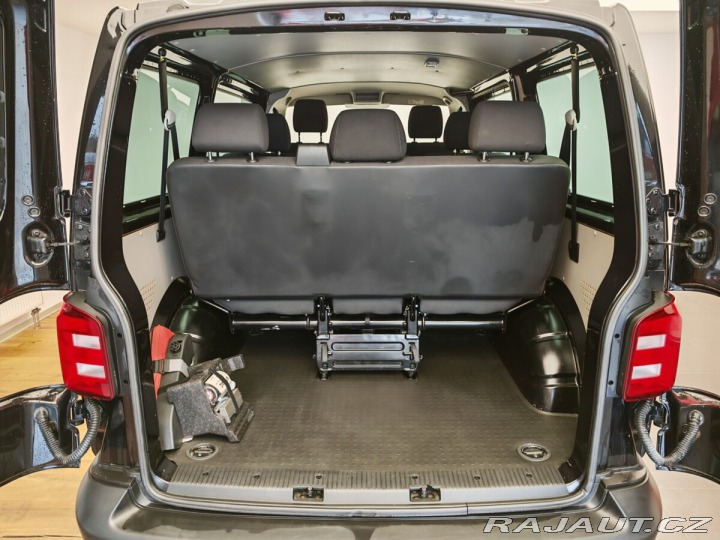 Volkswagen Transporter 2,0Tdi Man , 8míst 2016