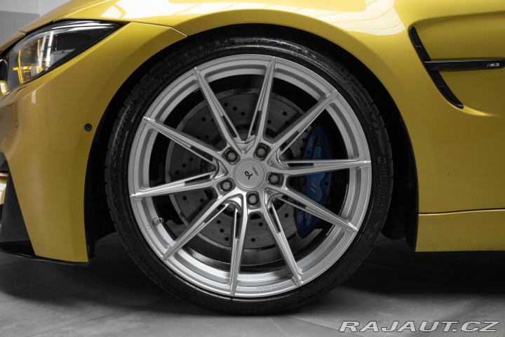 BMW M3 F80 LCI*///MPERFORMANCE*Č 2017
