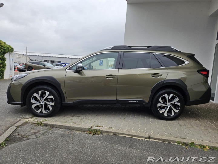 Subaru Outback 2,5 CVT Touring ČR 2021