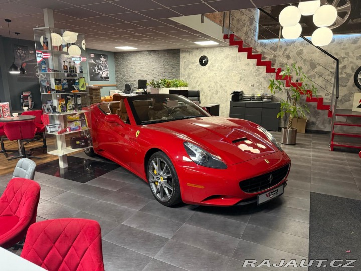 Ferrari California 2012
