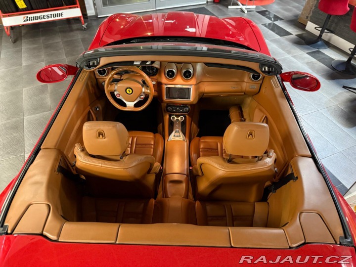 Ferrari California 2012