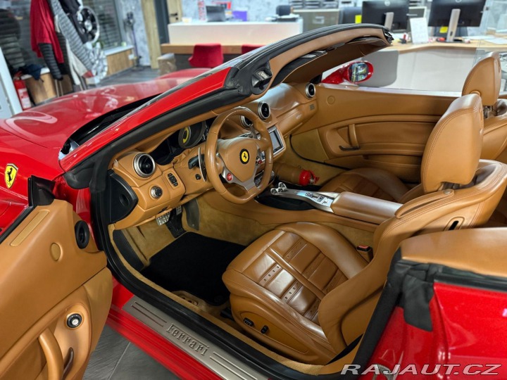 Ferrari California 2012