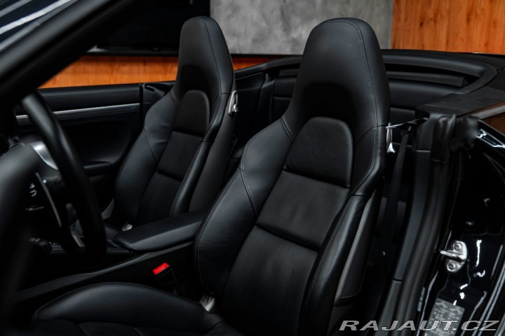 Porsche 911 Turbo Kabriolet, Bose, Ch 1800