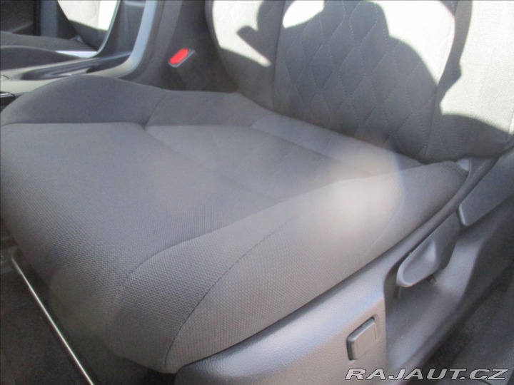 Toyota Corolla Cross 2,0 AC STYLE TECH  HEV 4x 2024