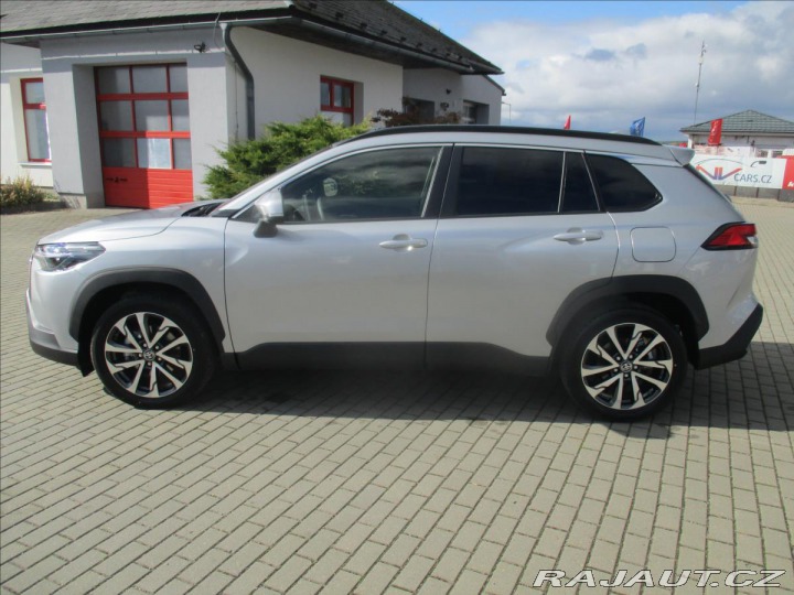Toyota Corolla Cross 2,0 AC STYLE TECH 2,0 HEV 2024