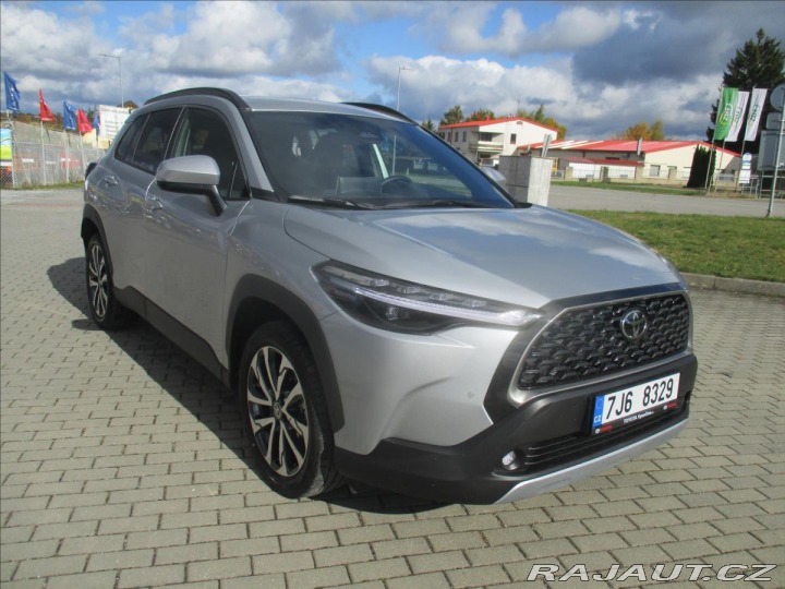 Toyota Corolla Cross 2,0 AC STYLE TECH 2,0 HEV 2024