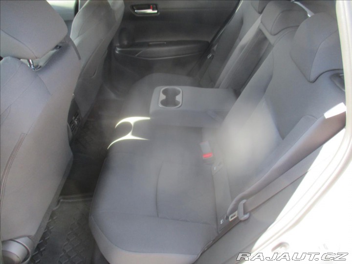 Toyota Corolla Cross 2,0 AC STYLE TECH HEV 4x 2024