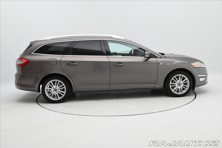 Ford Mondeo 2,0 TDCi 103kW Ghia 2011