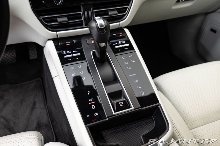 Porsche Macan GTS BOSE/Carplay 1800