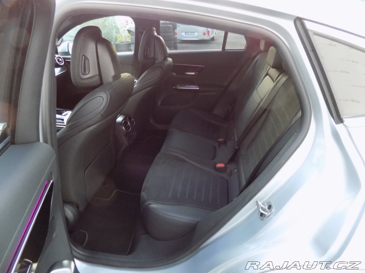 Mercedes-Benz GLC 300e/AMG/4Matic/DPH/LED/ 2024