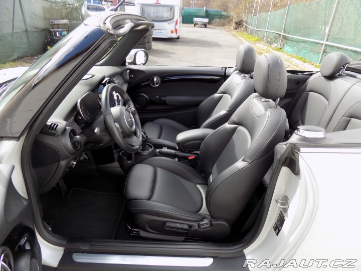 Mini Cooper 1.5i/El.střecha/1.Maj.ČR/ 2021