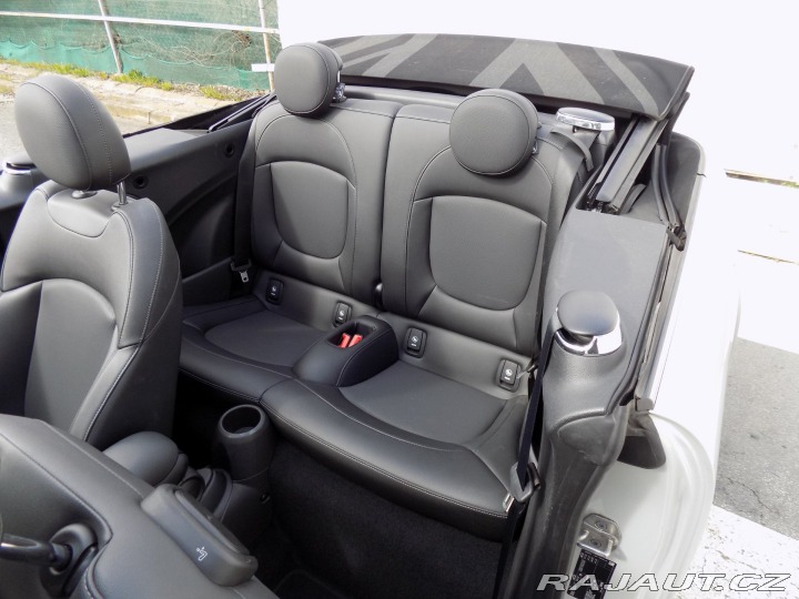 Mini Cooper 1.5i/El.střecha/1.Maj.ČR/ 2021