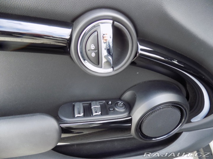 Mini Cooper 1.5i/El.střecha/1.Maj.ČR/ 2021