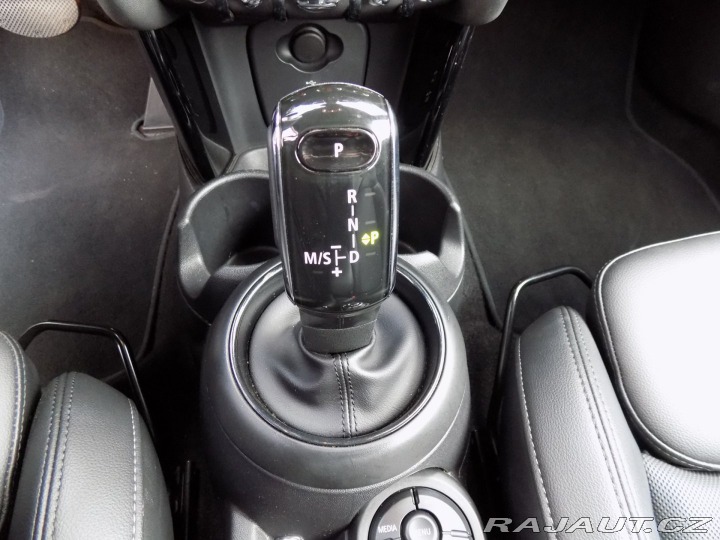 Mini Cooper 1.5i/El.střecha/1.Maj.ČR/ 2021