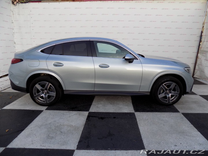 Mercedes-Benz GLC 300e/AMG/4Matic/DPH/LED/ 2024