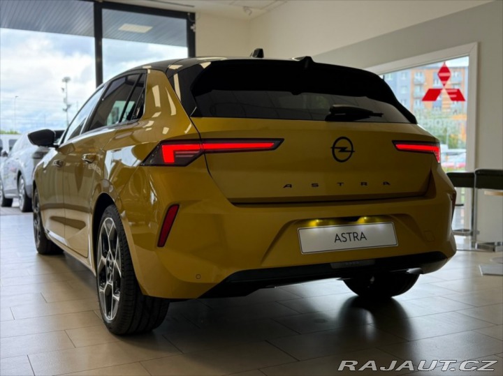 Opel Astra 1.5 GS 1.2 TURBO 96 kW AT 2025