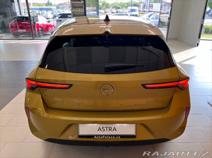 Opel Astra 1.5 Edition 1.2 96kW MT6 2025