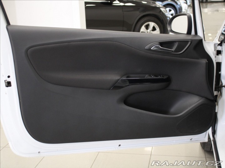 Opel Corsa 1,2 i Drive 1.maj.ČR 57 6 2016