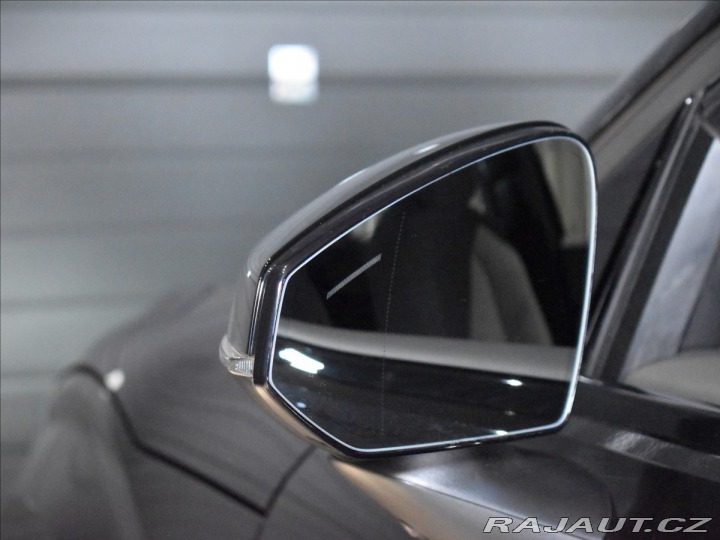 Volvo EX30 0,0 TwinMotorPerformance 2025