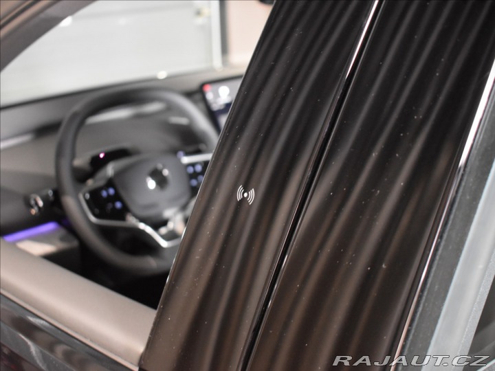 Volvo EX30 0,0 TwinMotorPerformance 2025