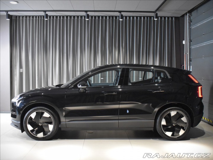 Volvo EX30 0,0 TwinMotorPerformance 2025