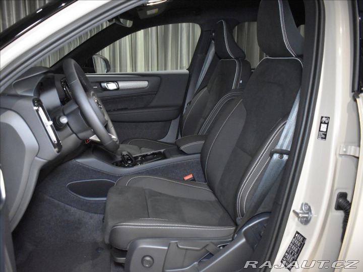 Volvo EX40 SingleMotor Ext.Range  Pl 2025