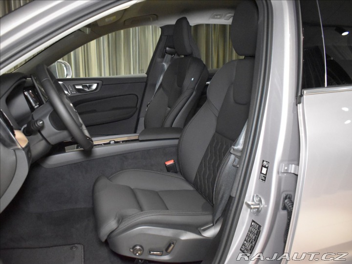 Volvo XC60 2,0 T6  Plus Bright 2025