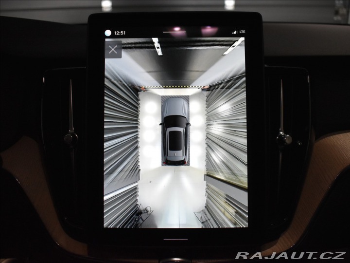 Volvo XC60 2,0 T6  Plus Bright 2025