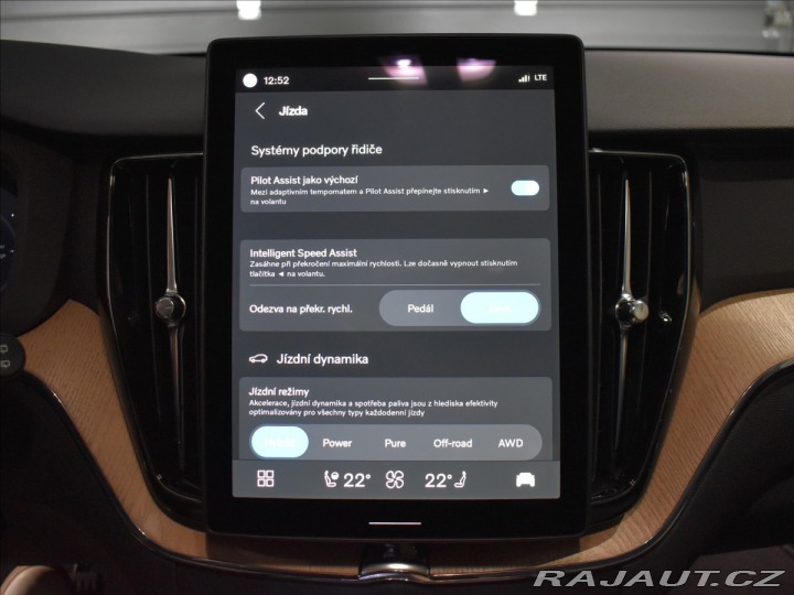 Volvo XC60 2,0 T6  Plus Bright 2025