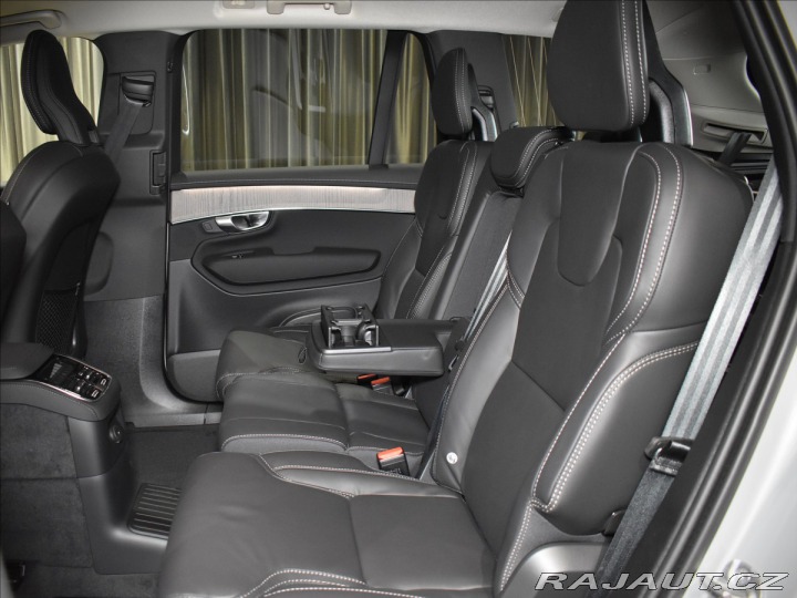 Volvo XC90 2,0 T8 AWD Plus Bright  P 2025