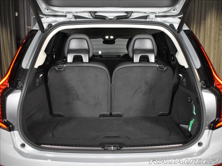 Volvo XC90 2,0 T8 AWD Plus Bright  P 2025
