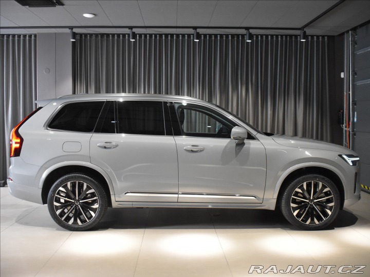 Volvo XC90 2,0 T8 AWD Plus Bright  P 2025