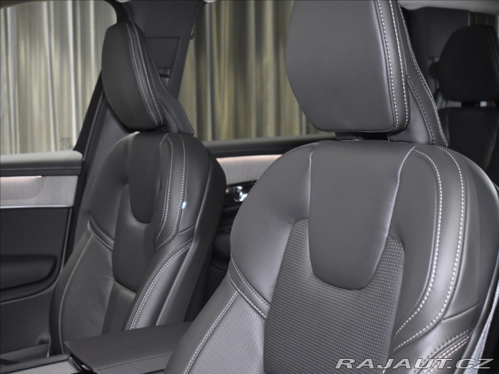 Volvo XC90 2,0 T8 AWD Plus Bright P 2025