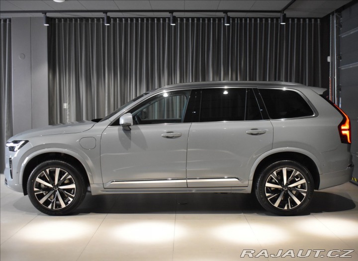 Volvo XC90 2,0 T8 AWD Plus Bright P 2025