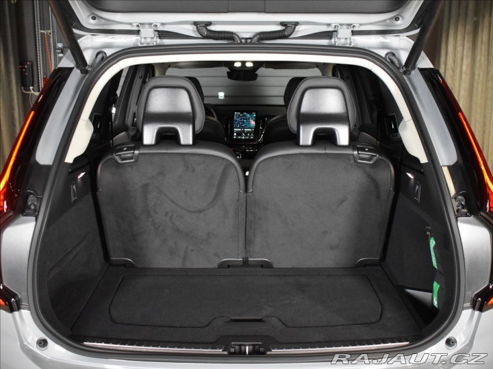 Volvo XC90 2,0 T8 AWD Plus Bright P 2025