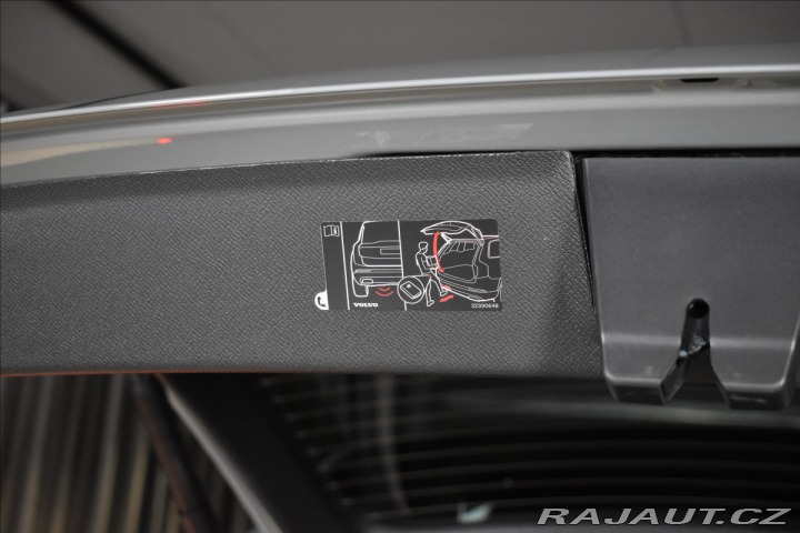 Volvo XC90 2,0 T8 AWD Plus Bright P 2025