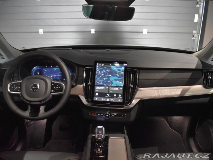Volvo XC90 2,0 T8 AWD Plus Bright P 2025