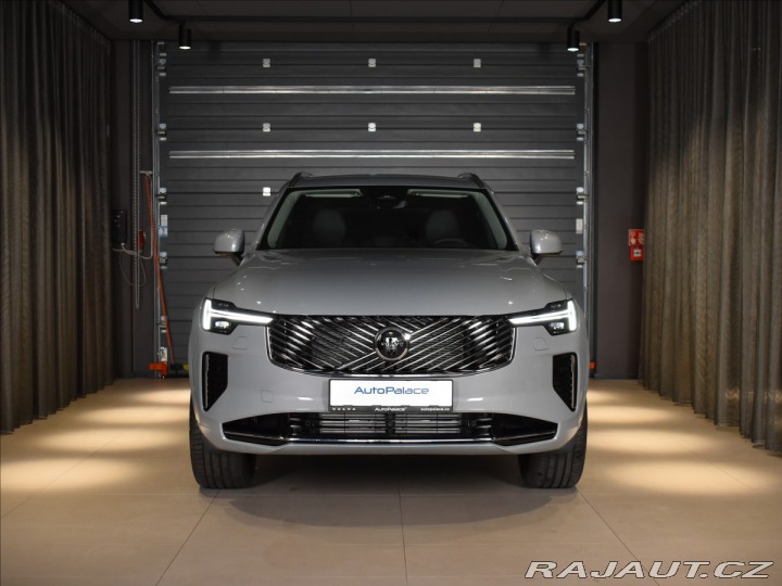 Volvo XC90 2,0 T8 AWD Plus Bright P 2025