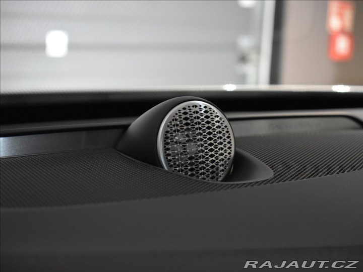 Volvo XC90 2,0 T8 Plus Dark 2025