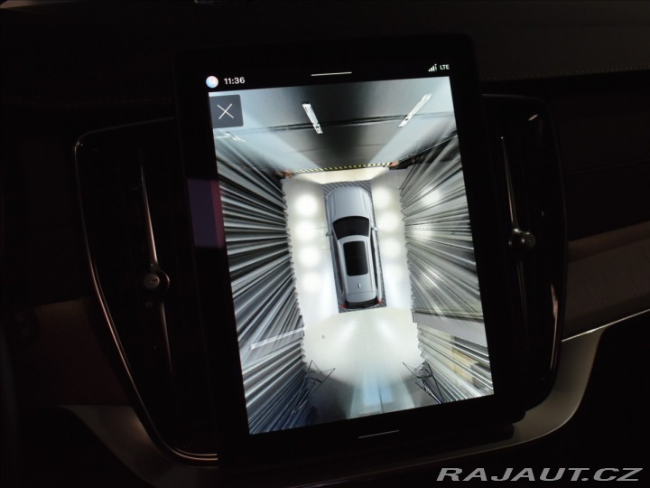 Volvo XC90 2,0 T8 Plus Dark 2025