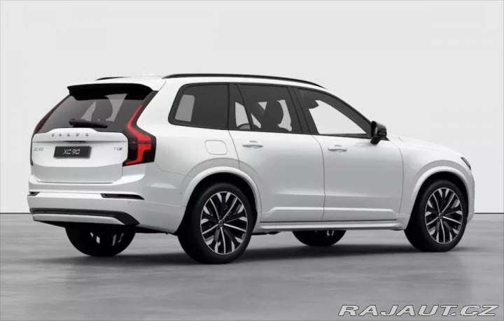 Volvo XC90 2,0 T8 Plus Dark 2025