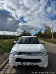 Mitsubishi Outlander 2,2 2014
