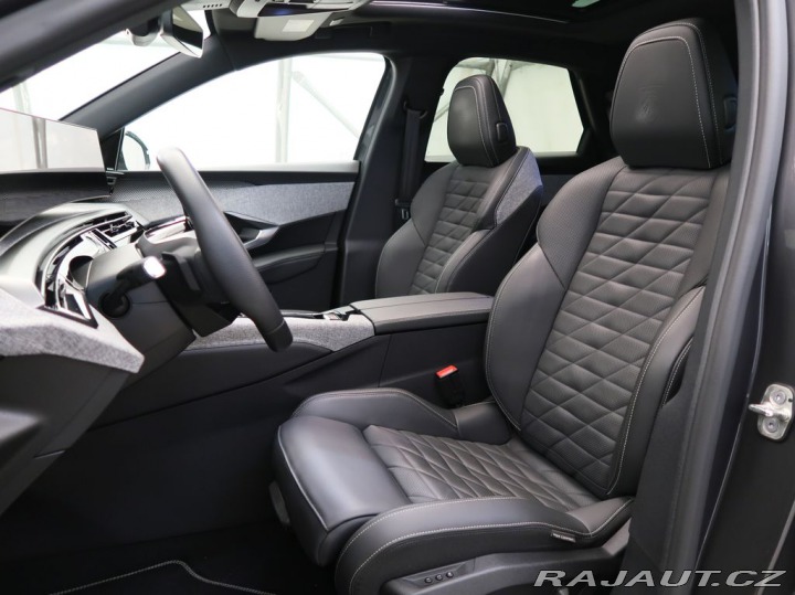Peugeot 3008 ELECTRO,CZ,1Maj,e-GT,73kW 2024