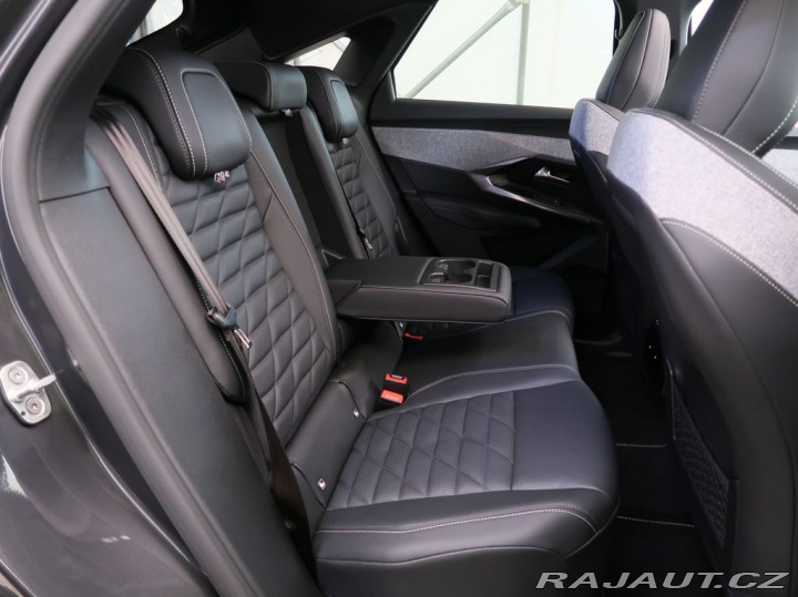 Peugeot 3008 ELECTRO,CZ,1Maj,e-GT,73kW 2024