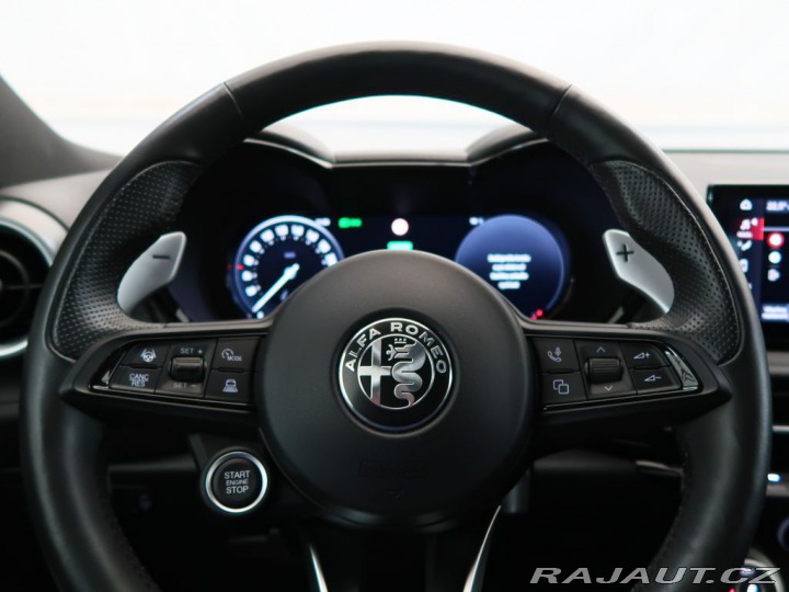 Alfa Romeo Tonale 1.5MHEV,CZ,1Maj,VELOCE,AT 1800
