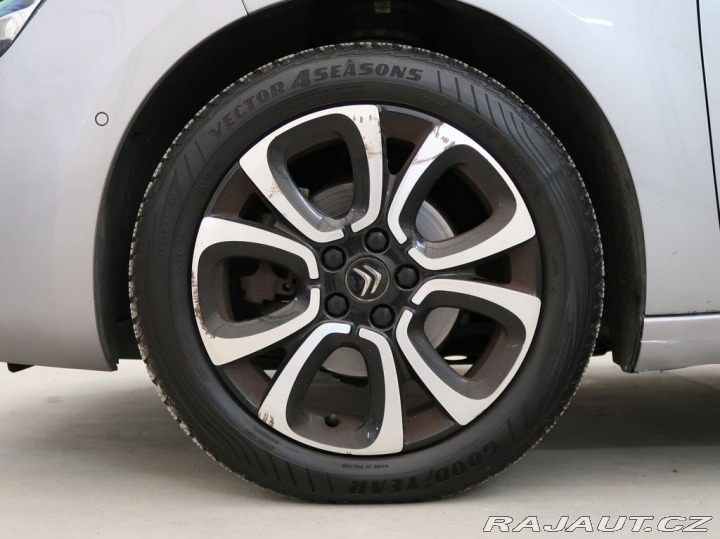 Citroën Grand C4 SpaceTourer 1.2PureTech,96kW,SHINE,AT 1800